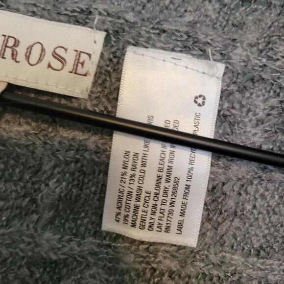 Knox Rose Gray Cable Knit Fringe Trim Sweater Vest Cardigan Size S/M - Picture 5 of 5